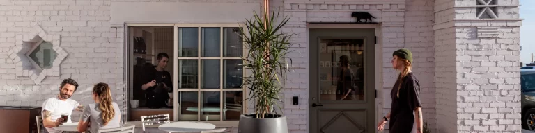 equatorcoffeeslaguna1 768x192